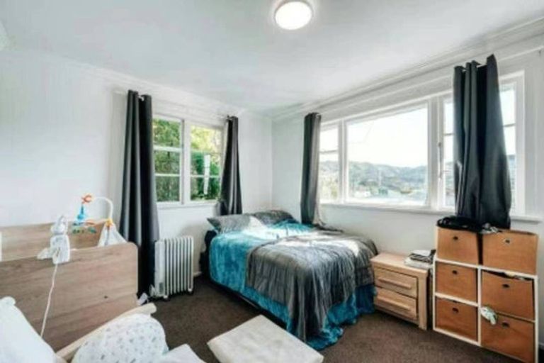 Photo of property in 3/31 Tarawera Road, Johnsonville, Wellington, 6037