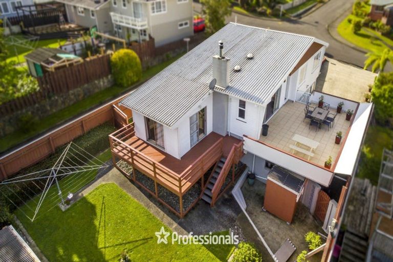 Photo of property in 19 Sunnyview Drive, Brown Owl, Upper Hutt, 5018