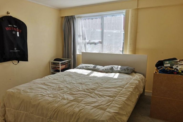 Photo of property in 28 Manaia View Road, One Tree Point, 0118