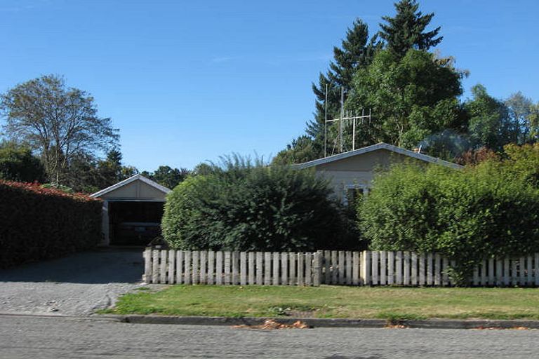 Photo of property in 71 Connolly Street, Geraldine, 7930