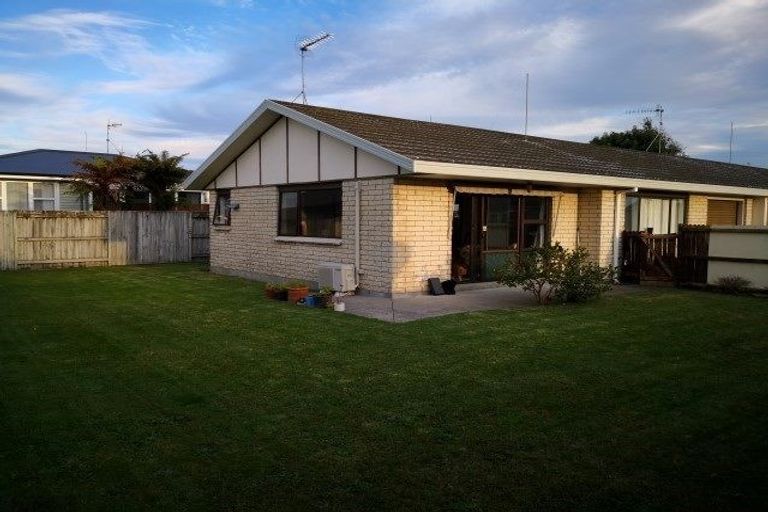 Photo of property in 25b Emmett Street, Greerton, Tauranga, 3112