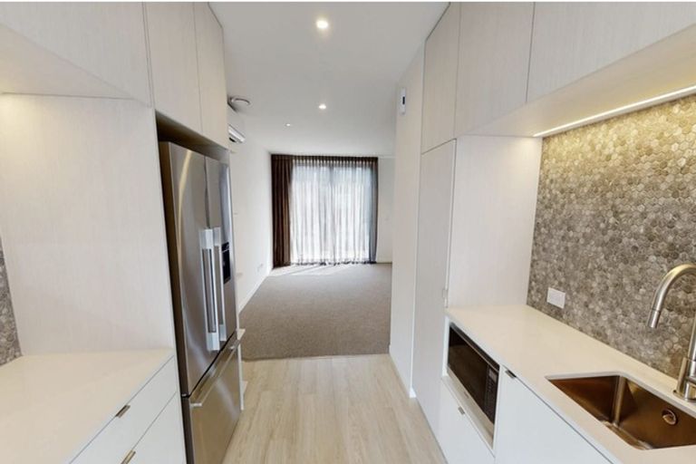 Photo of property in 2/208 Hereford Street, Christchurch Central, Christchurch, 8011