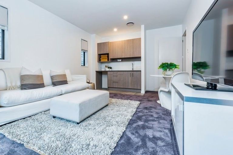 Photo of property in 42 Catalina Bay Drive, Hobsonville, Auckland, 0616