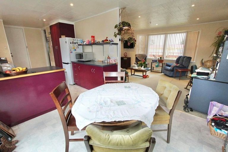 Photo of property in 8 Wairoa Place, Tokoroa, 3420