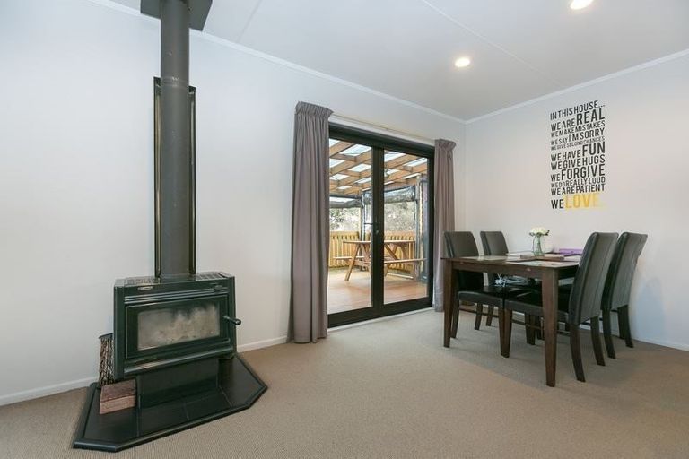 Photo of property in 121 Parklands Avenue, Bell Block, New Plymouth, 4312