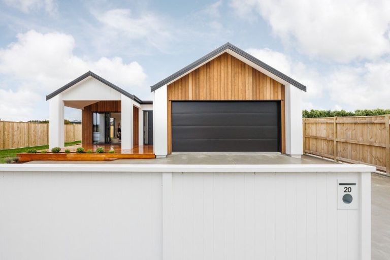 Photo of property in 20 Parkside Avenue, Maewa, 4702