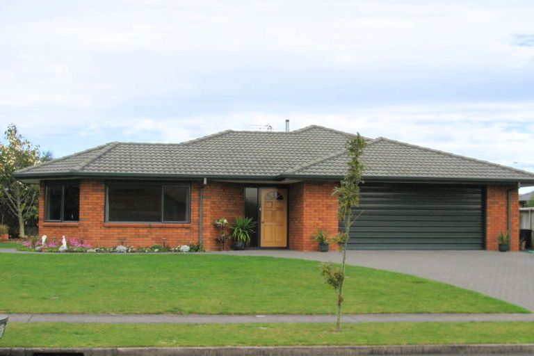 Photo of property in 25 Mangakoea Place, St Andrews, Hamilton, 3200