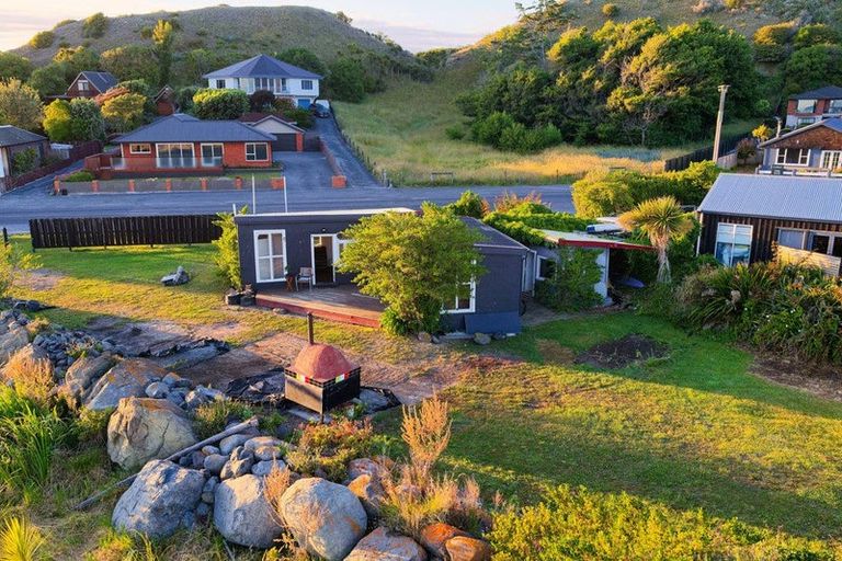 Photo of property in 53 Avoca Street, Kaikoura, 7300