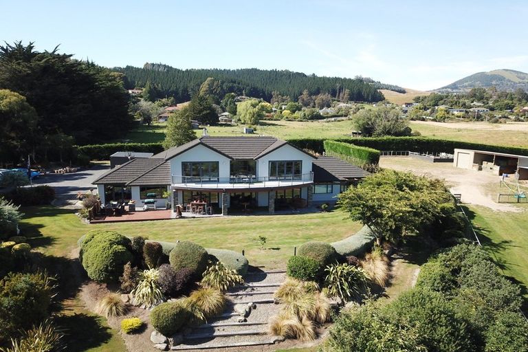 Photo of property in 43 Wingatui Road, Mosgiel, 9024