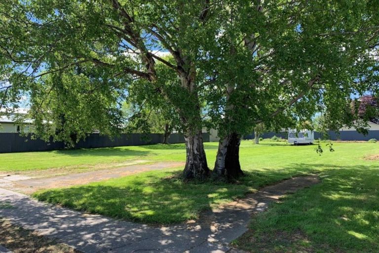 Photo of property in 37 Lanark Street, Balclutha, 9230