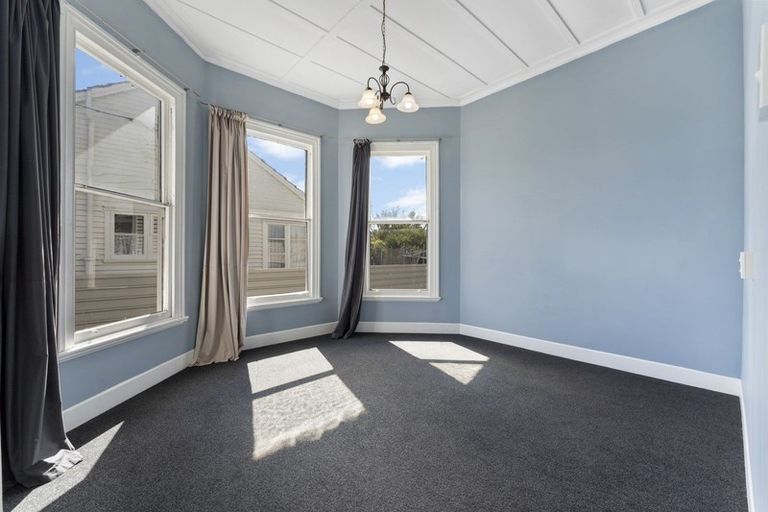 Photo of property in 2 Brunswick Road, Aramoho, Whanganui, 4500