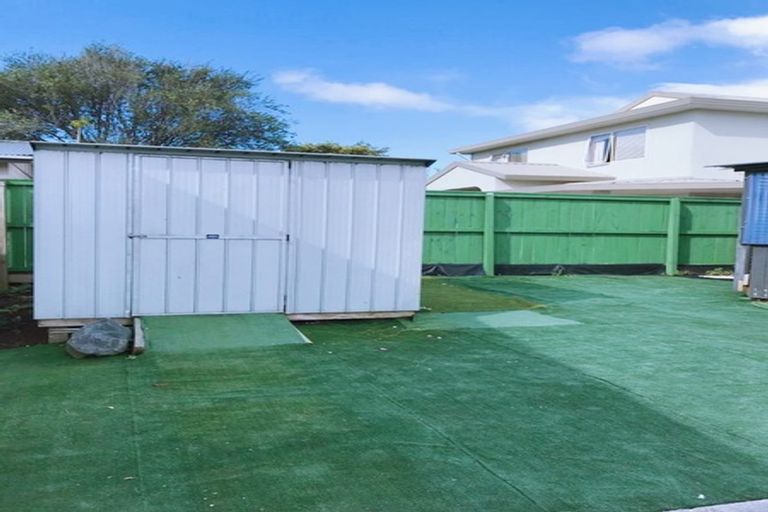 Photo of property in 12 Greville Road, Pinehill, Auckland, 0632