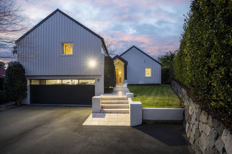 Photo of property in 38 Plympton Street, Brooklands, New Plymouth, 4310