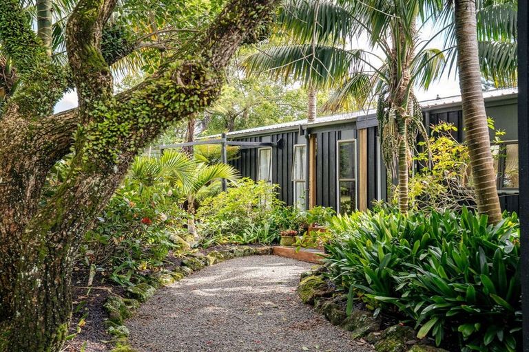 Photo of property in 6 Kendall Road, Kerikeri, 0230