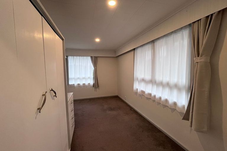 Photo of property in 2/40 Verbena Road, Birkdale, Auckland, 0626