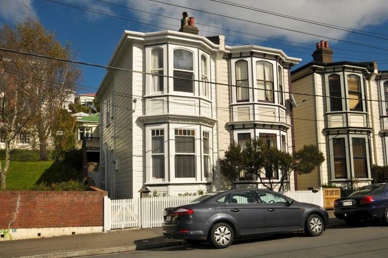 Photo of property in 39 Aro Street, Aro Valley, Wellington, 6021