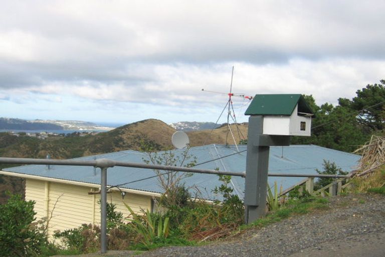 Photo of property in 29 Kitchener Terrace, Johnsonville, Wellington, 6037