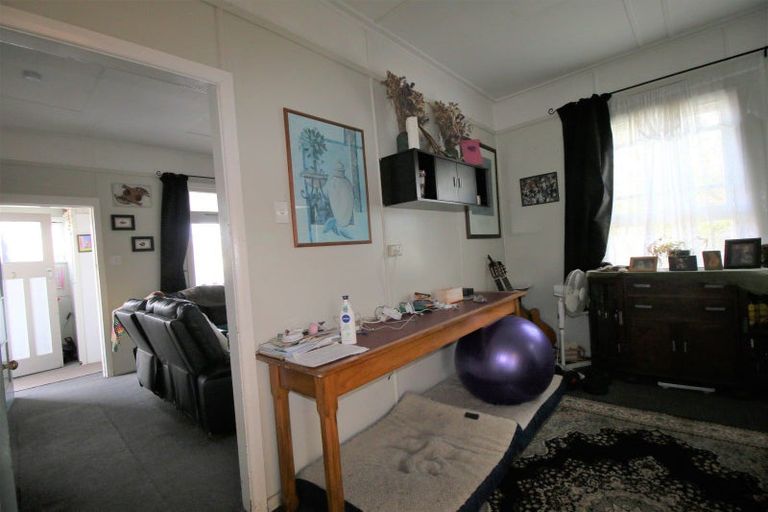 Photo of property in 24 Locke Street, Wairoa, 4108