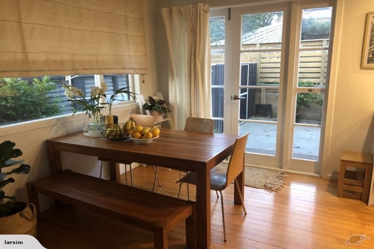 Photo of property in 37a Maranui Street, Mount Maunganui, 3116