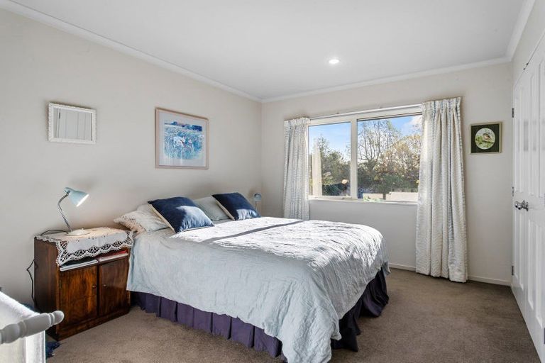 Photo of property in 20 Teviotview Place, Amberley, 7410