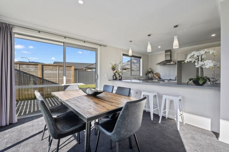 Photo of property in 2 Banbury Terrace, Lower Shotover, Queenstown, 9304