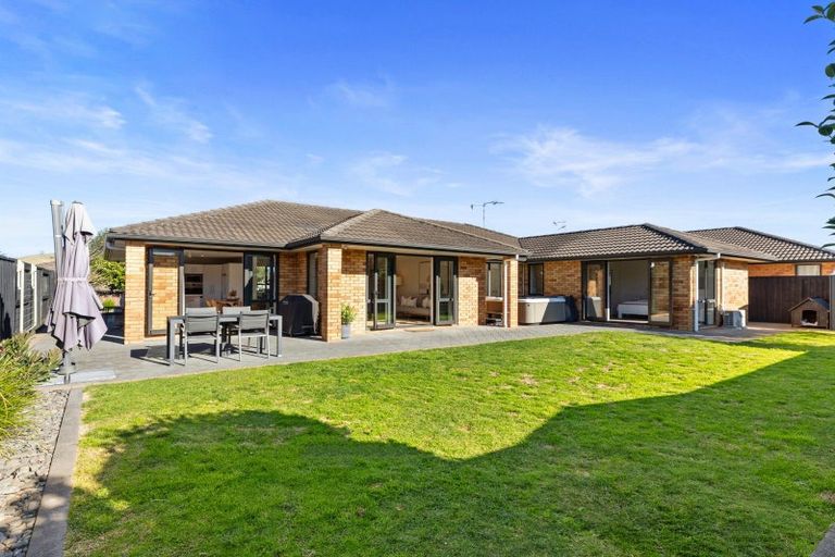 Photo of property in 109 Doncaster Drive, Papamoa Beach, Papamoa, 3118