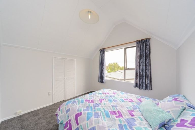 Photo of property in 89 Benmore Avenue, Cloverlea, Palmerston North, 4412
