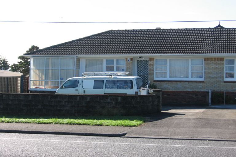 Photo of property in 1/116 Wallace Road, Papatoetoe, Auckland, 2025