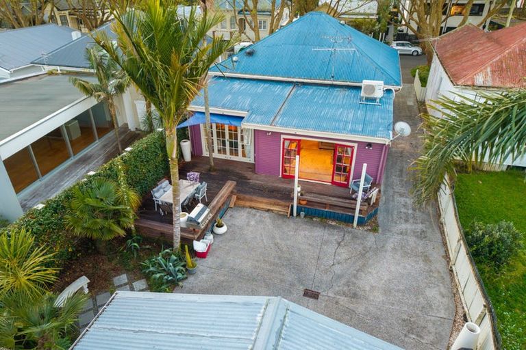 Photo of property in 12 Francis Street, Grey Lynn, Auckland, 1021