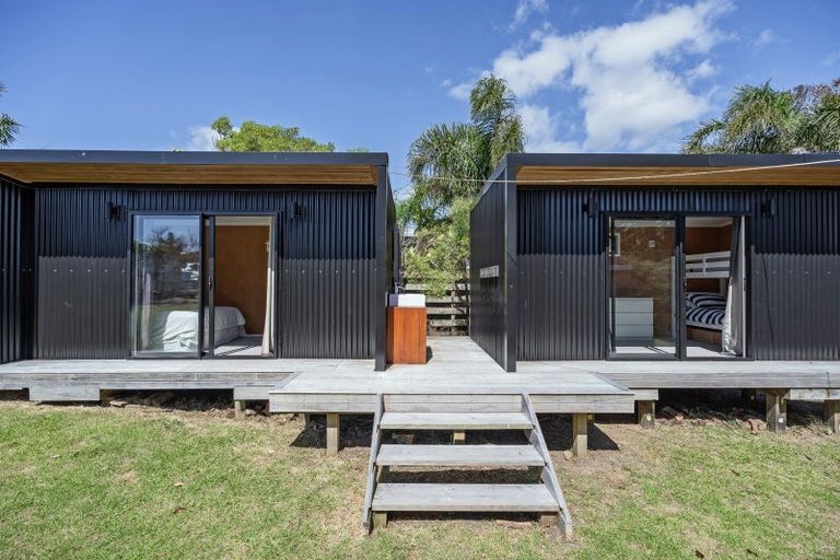 Photo of property in 121 Winslow Place, Matarangi, Whitianga, 3592