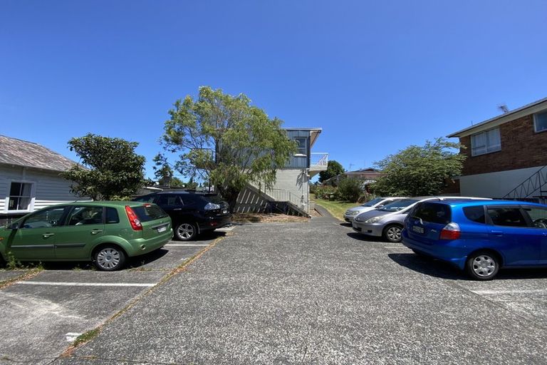 Photo of property in 8/6 Eden View Road, Sandringham, Auckland, 1025