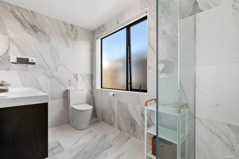 Photo of property in 13 Caldera Drive, Long Bay, Auckland, 0630