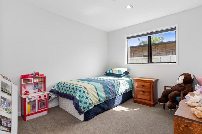 Photo of property in 2 Toetoe Street, Papamoa Beach, Papamoa, 3118