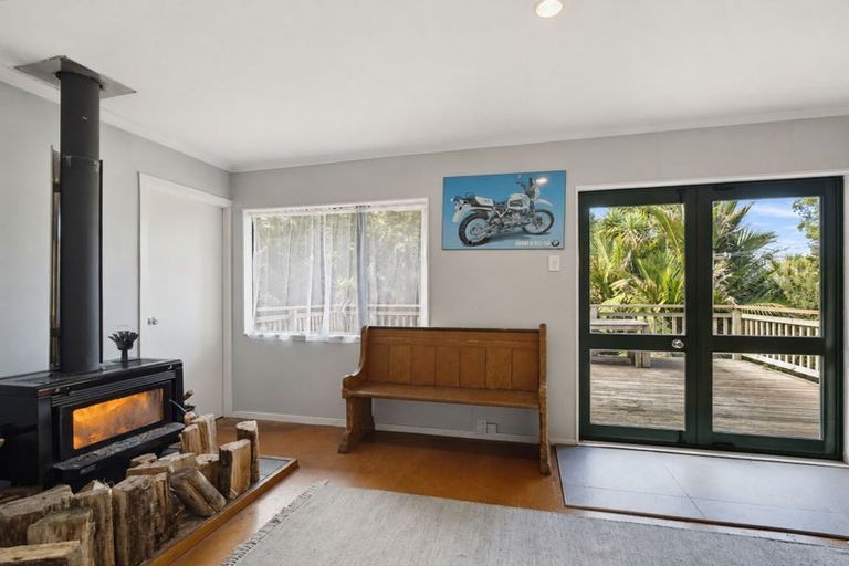 Photo of property in 102 Taylor Road, Waimauku, 0882