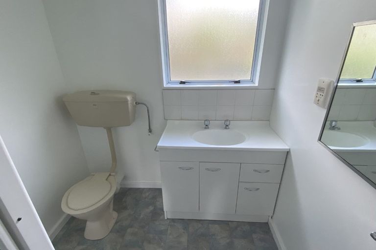 Photo of property in 25a Moana View Road, Waikawa, Picton, 7220