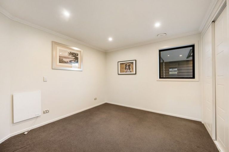 Photo of property in 11 Mcfarlane Terrace, Wanaka, 9305