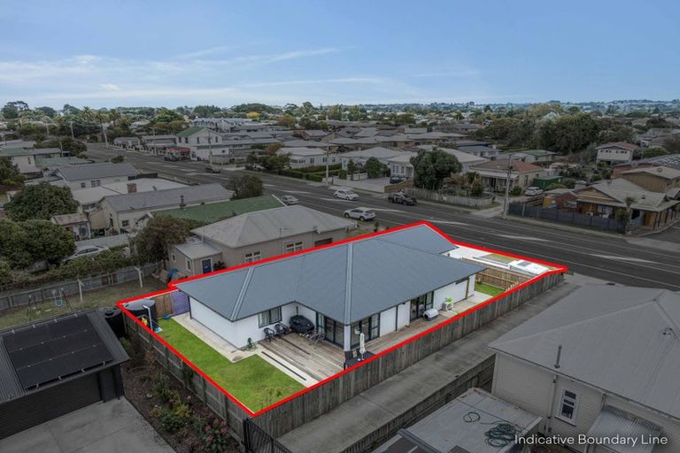 Photo of property in 17 Alma Road, Gonville, Whanganui, 4501