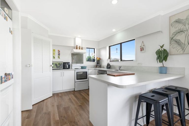 Photo of property in 2a Takahe Street, Tikipunga, Whangarei, 0112