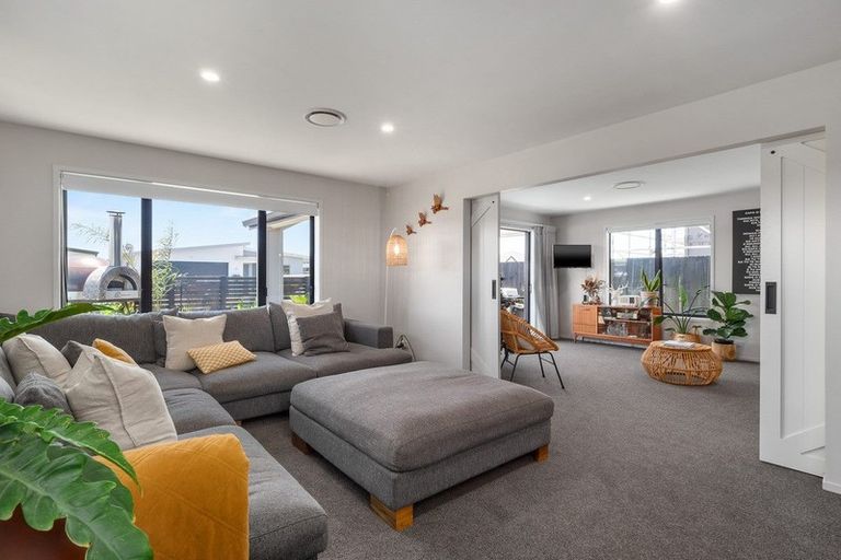 Photo of property in 1 Pimelea Street, Papamoa Beach, Papamoa, 3118