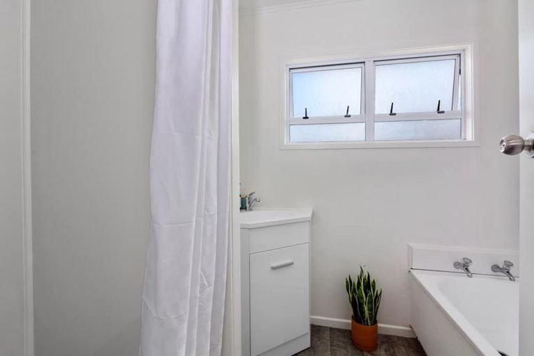 Photo of property in 8 Beryl Place, Pukehangi, Rotorua, 3015