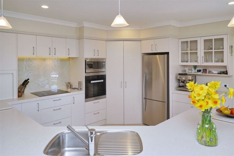 Photo of property in 9 Tutaipatu Avenue, Pegasus, 7612