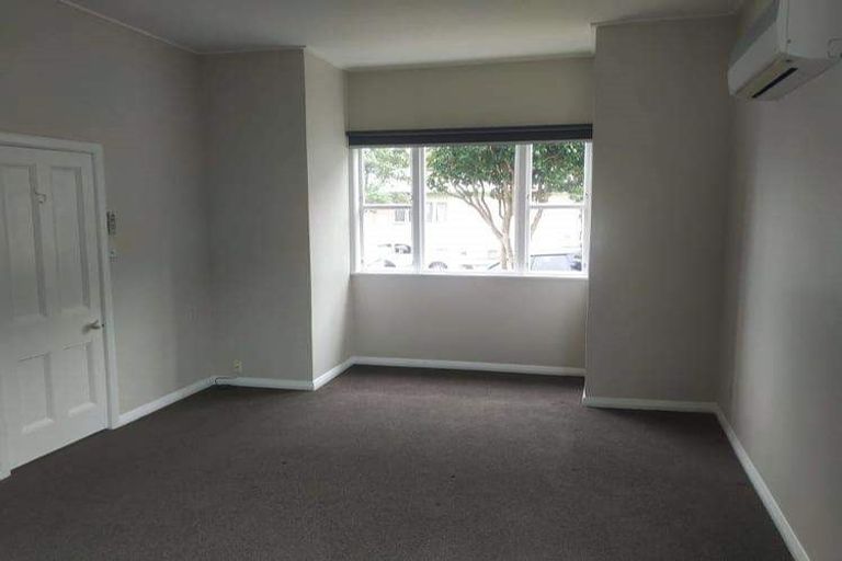 Photo of property in 282 Rintoul Street, Berhampore, Wellington, 6023