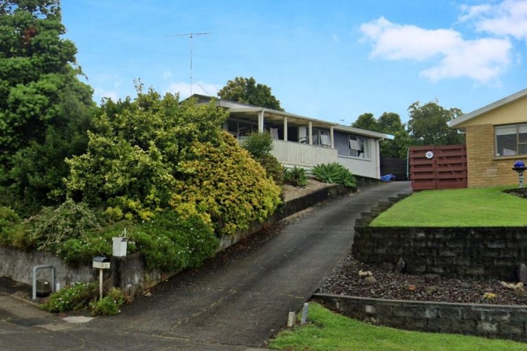 Photo of property in 10 Thode Place, Nawton, Hamilton, 3200