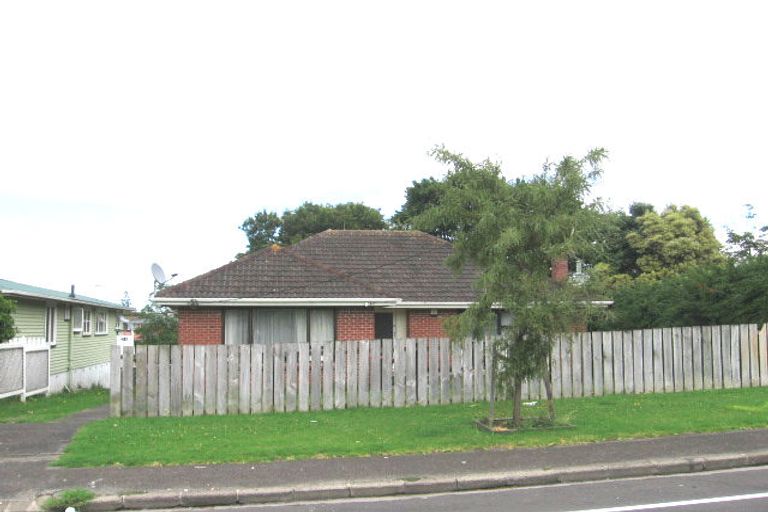 Photo of property in 24 Hamlin Road, Mount Wellington, Auckland, 1060