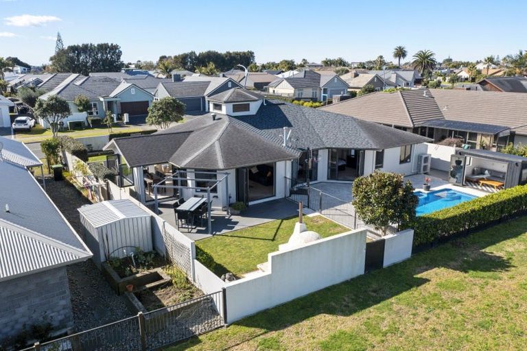 Photo of property in 6 Palazzo Drive, Papamoa Beach, Papamoa, 3118