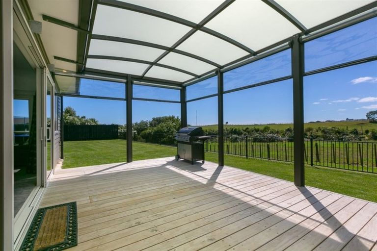 Photo of property in 5d Vardon Way, Waiwhakaiho, New Plymouth, 4312