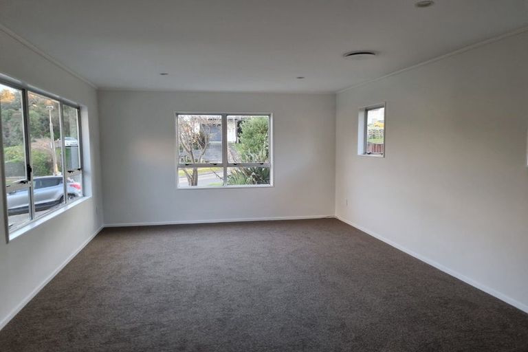 Photo of property in 20 Staithes Drive North, Whitby, Porirua, 5024