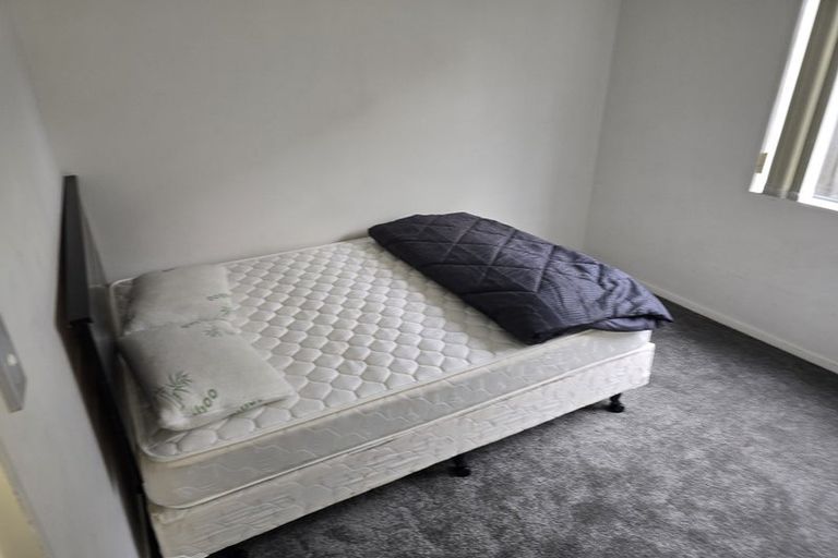 Photo of property in 10 Bushpark Place, Flat Bush, Auckland, 2016