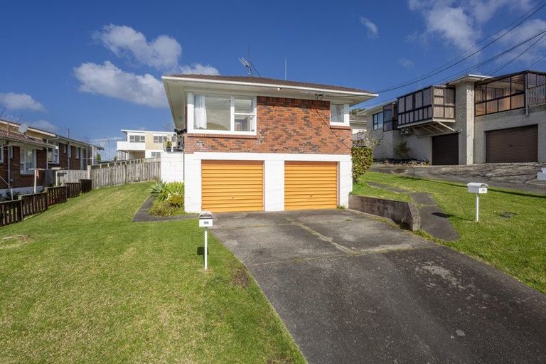 Photo of property in 1/18 Anne Road, Hillcrest, Auckland, 0627