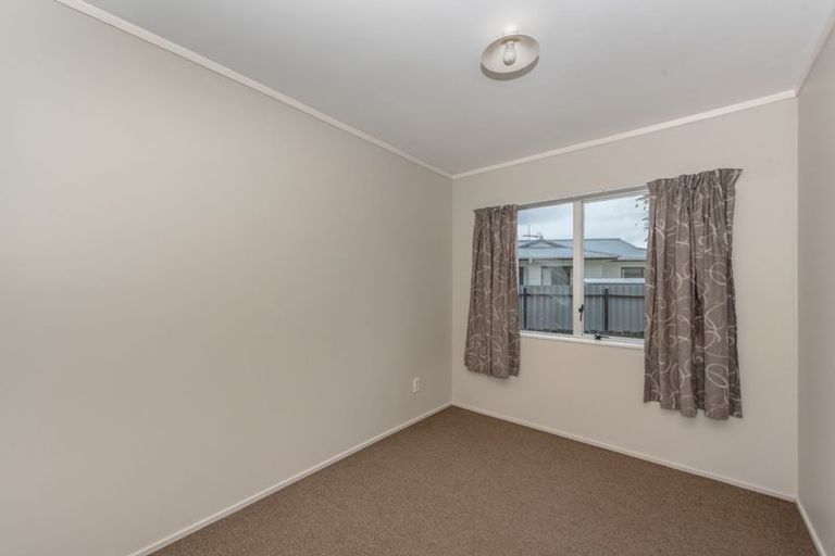 Photo of property in 20a Kentucky Crescent, Nawton, Hamilton, 3200